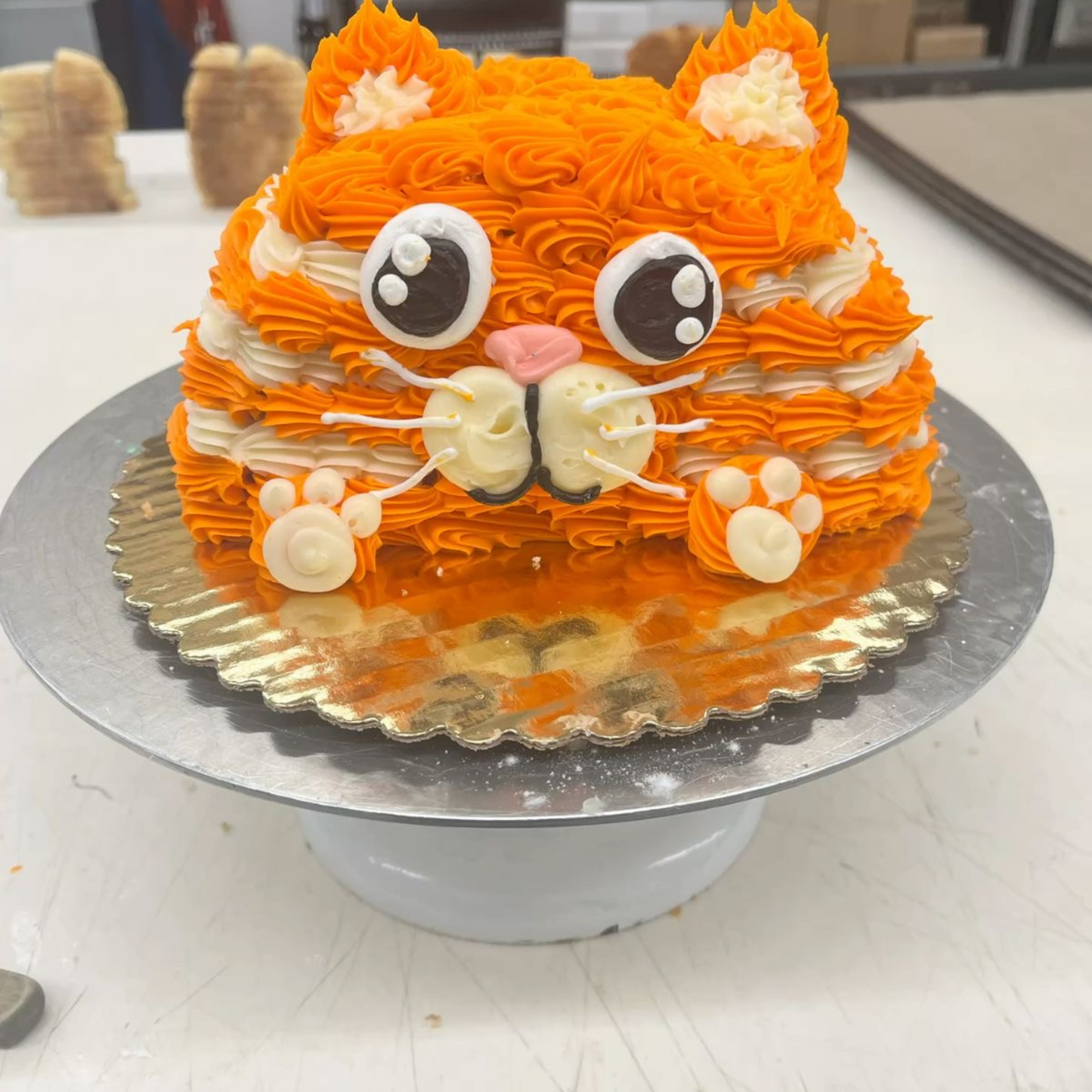 Meow-tain Cake
