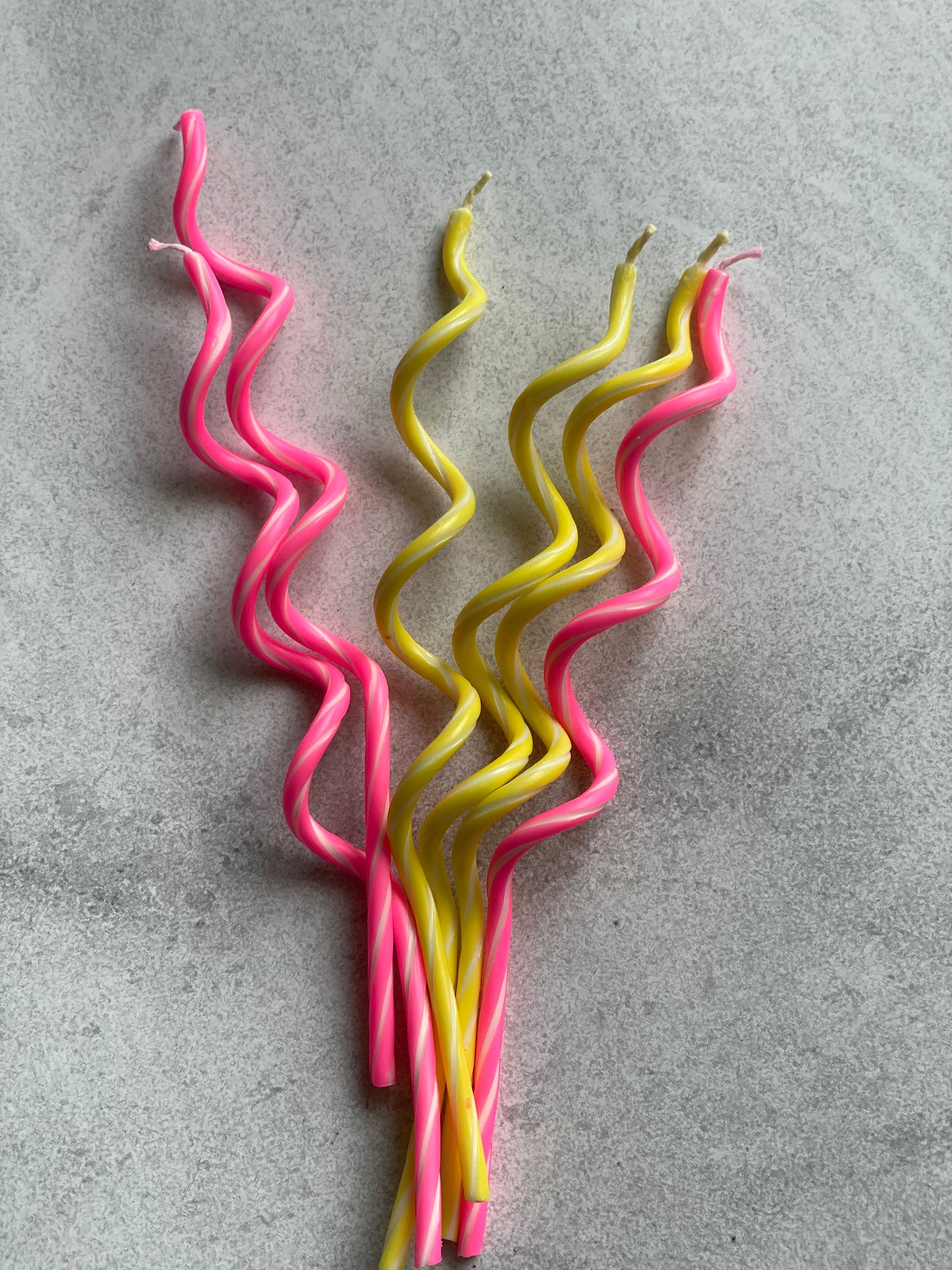 Spiral Rainbow Candles [4 Sticks]