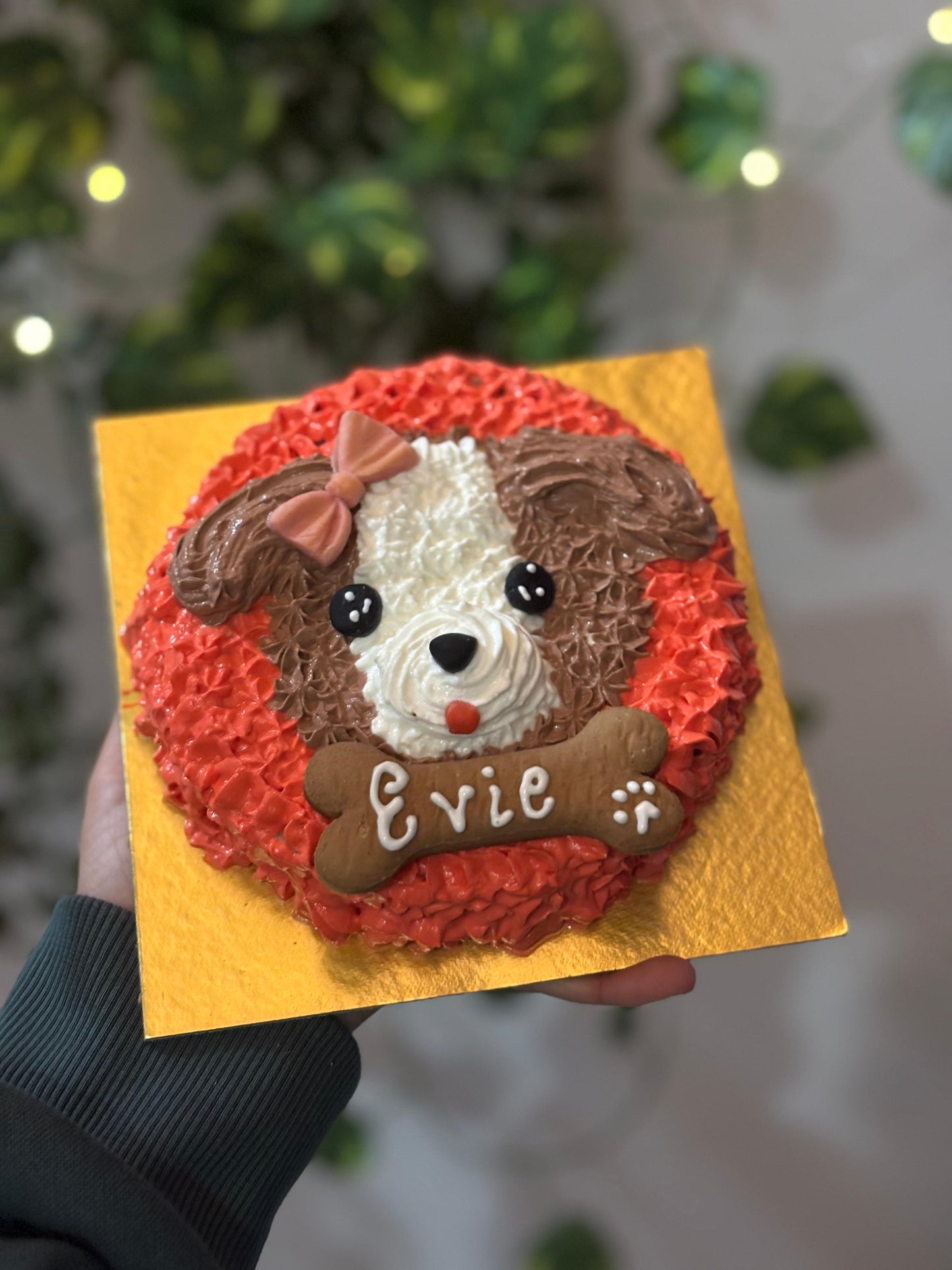 Indie doggo cake