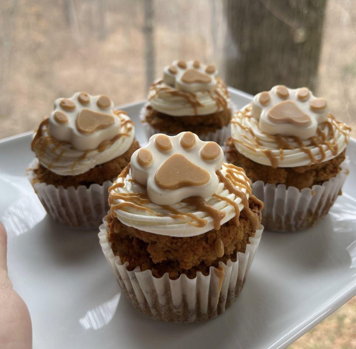 Pawsome Cupcake