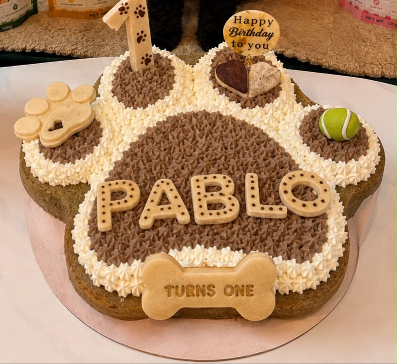 Paw Cake